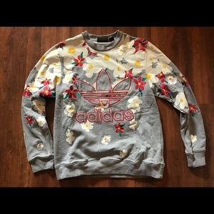 pharrell williams adidas daisy sweatshirt (M)